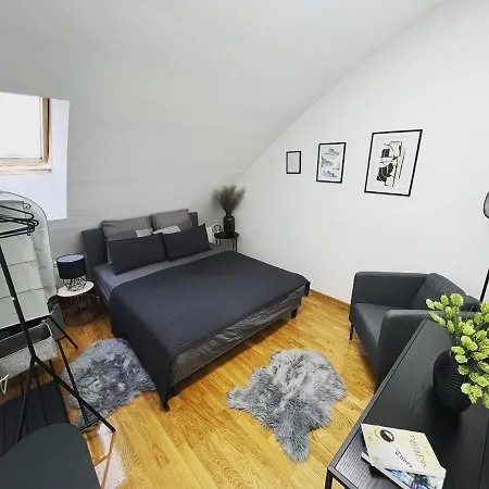 City011 Apartment Belgrad